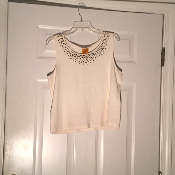 Ruby Rd. Tops - Ruby Rd. Beautiful tank top! size L SFH Ruby Rd. Tops - Ruby Rd. Beautiful tank top! size L SFH